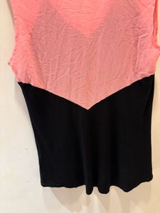 GUESS Chic Color Block Tank Top