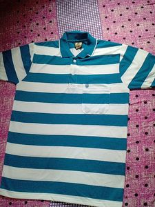 Maxcity Collar T Shirt Blue And White Colour T Shirt XXL no Flaws Koi Daag Dhabba Nahi Hai Collar Tshirt Xxl Full Size