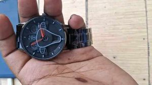 Car Steering Design Dial Analog Watch For Men