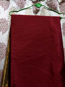 Elegant Maroon Traditional Saree♥️
