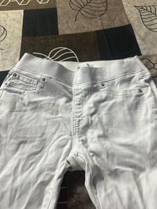 White Pull-On Jeggings