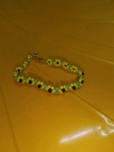 Daisy Chain Bracelet