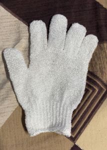 Unused Exfoliating Bath Glove