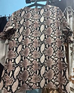 PlusS Studio Snakeskin Print Top XL
