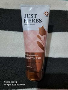 ust Herbs Wild Indian Rose Body Wash : 200 ml
