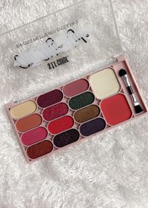 S. F. R Color Eyeshadow Palette