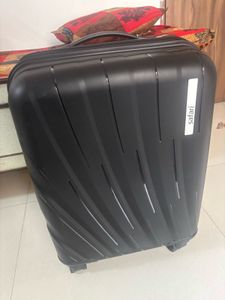 safari brand new trolley bag