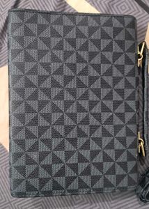 Stylish Crossbody Bag