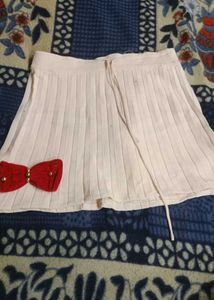 Cute Mini Skirt with Bow Detail