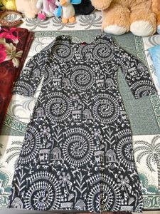 Black Kurti