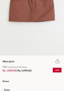 H&amp;M Low Waisted Mini Skirt