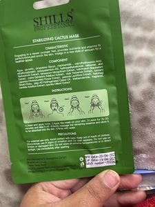 Shills Professional Face Mask On Offer