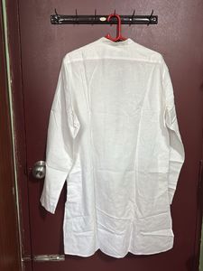 Men&#39;s White Kurta Shirt