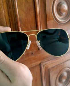 RAY-BAN SUNGLASSES WITH COVER ❗ IN NEW CONDITION.