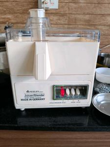 Mixi Grinder With Juicer