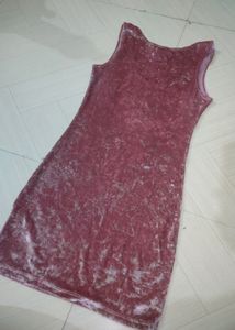 Forever 21Peach Velvet Dress For Women Stretchable