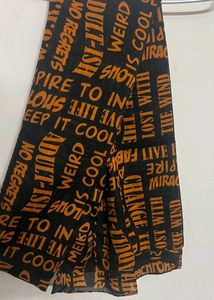A Bicolor-ed Scarf