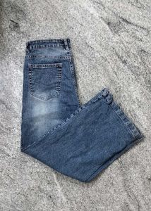 Unisex Baggy Jeans size 30-32
