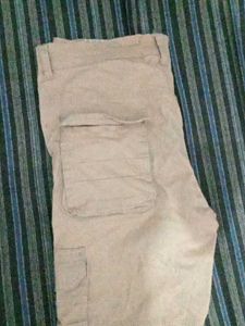 Vohan&#39;s Beige Cargo Shorts