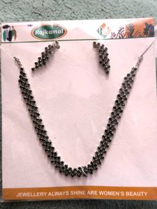 Kids Neck Piece With Earrings