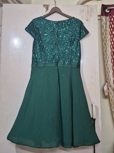 Emerald Sequin Party Dress