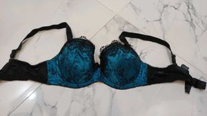 Lace Detail Bra padded wired