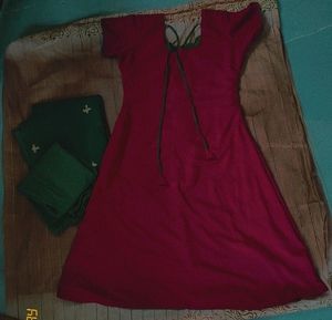 Meroon Colour Kurti