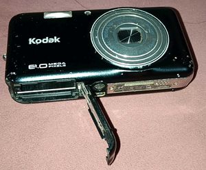 Kodak Easyshare V803 Digital Camera 📸