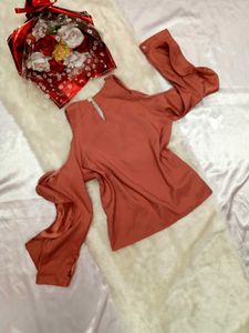 🌺Rosey Pink Off-Shoulder Ruffled Top 🌺