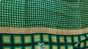 GREEN PATTERNED SAREE 💚💙