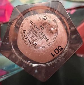 Fenty Beauty Gloss Bomb (1 pc)