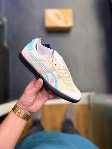 *ONITSUKA TIGER TOKUTEN STOP LOVING WOMAN*