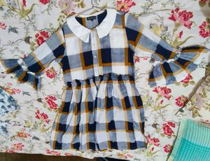 Plaid Dress with Ruffle Sleeves