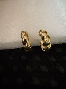 Beautiful Gold  Earrings