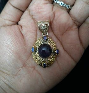 Vintage Amethyst &amp; Gold Tone Victorian Pendant