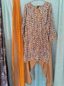 Pakistani Daily Wear Suit Botique Made😍😍