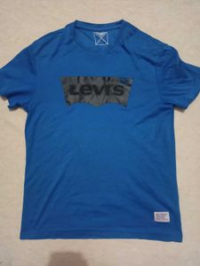 Levi's Blue Graphic Tee