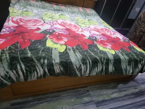 Floral Print Bedsheet