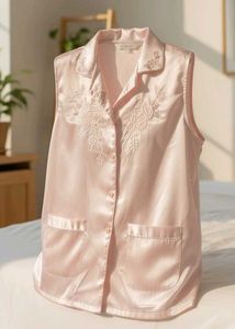 Floral Embroidered Vest