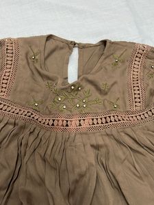 Women Green Top