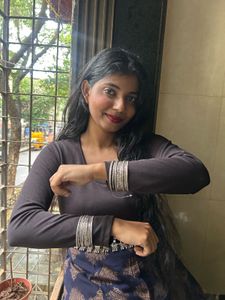 Oxidised beautiful pattern engraved bangle set