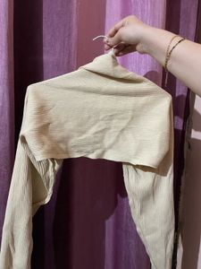 Ribbed Cropped Shrug