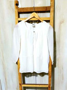 Branded Vero Moda Elegant White Top size-34