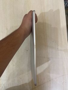 Apple IPad 7 Th Gen Before Buying Read Descriptio