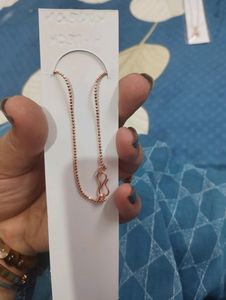 Korean Girls Pendant With Chain