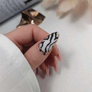 Customized Nail Press Ons