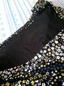 Sleeveless Black N Yellow Top