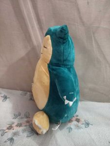 Snorlax pokemon plushie