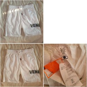 White Halfpants