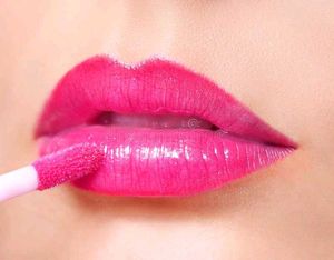 HUKIA BEAUTY Lip Gloss
